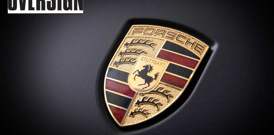 Porsche Cayenne envelopamento preto fosco