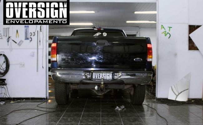 F250, F250 super duty, super duty, f250 azul, f250 azul metalico, envelopamento de carros, envelopamento automotivo, avery dennison (6)