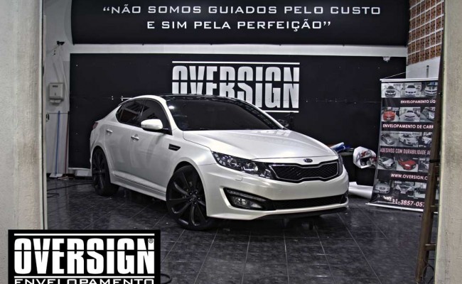 Kia Optima Branco Pérola, envelopamento, envelopamento de carros, envelopamento sp, oversign, kia, optima, avery dennison, white pearlescent, (23)