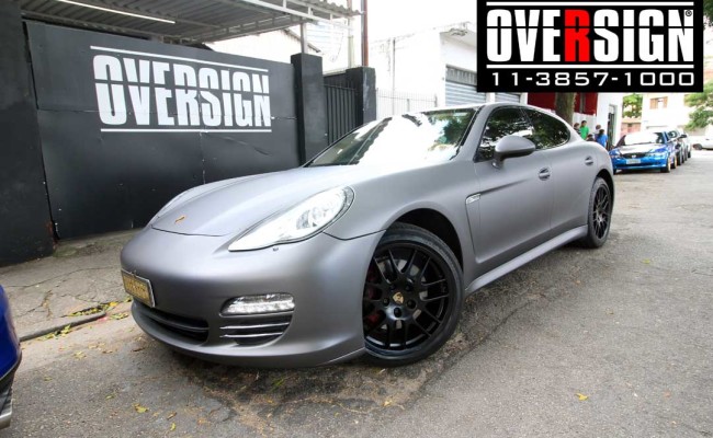 Porsche Panamera 4s, Porsche Panamera envelopada, Porsche cinza fosco, envelopamento cinza fosco, envelopamento cinza metalico fosco, over, panamera (28)